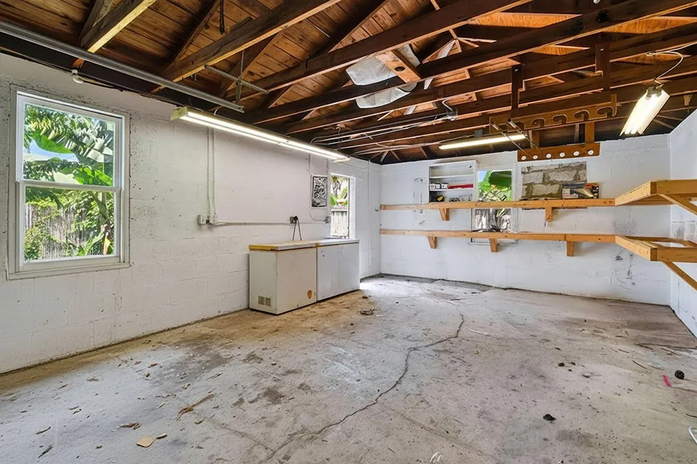 411 Evergreen Drive Lake Park, FL 33403