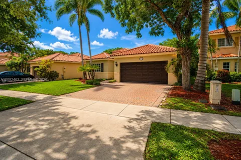 1680 NE 35th Ave