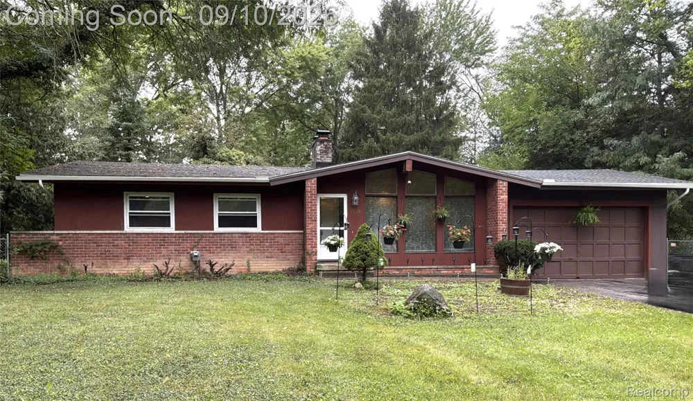 1359 Westwood Drive Flint Charter Township, MI 48532