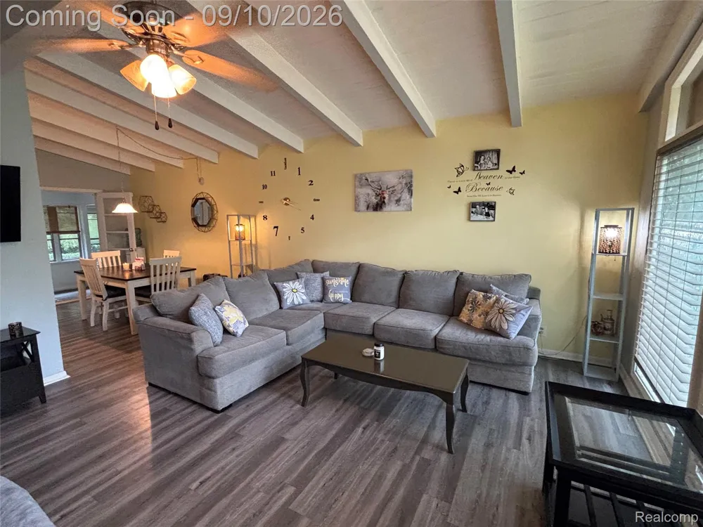 1359 Westwood Drive Flint Charter Township, MI 48532