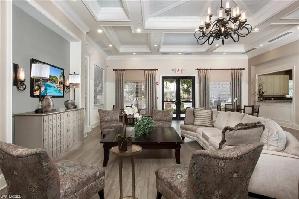 6509 Monterey PT #102 Naples, FL 34105