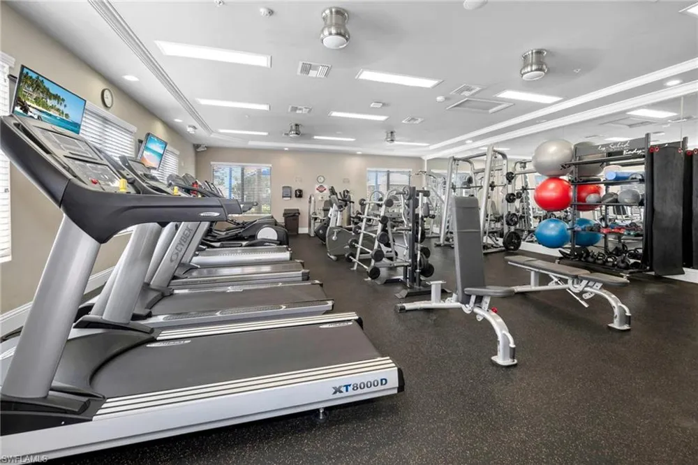 6509 Monterey PT #102 Naples, FL 34105