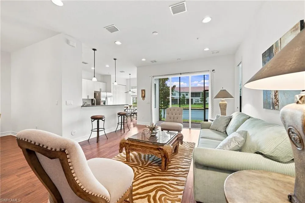 6509 Monterey PT #102 Naples, FL 34105