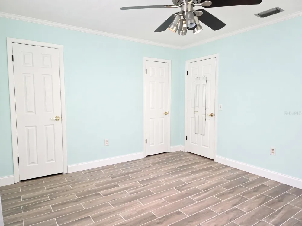 9303 ALICE LANE Riverview, FL 33578
