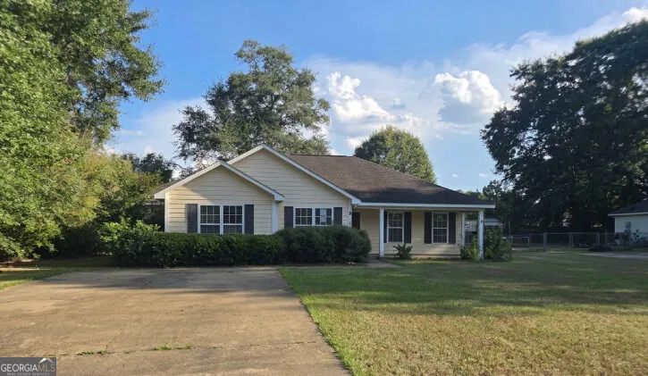 107 Tallulah LN Leesburg, GA 31763