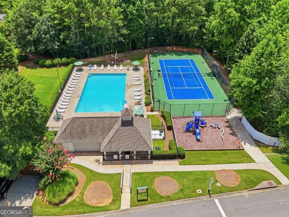 3425 Pinehurst RD Cumming, GA 30040