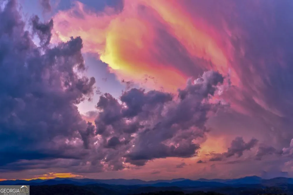 6.7 Grateful View DR Dahlonega, GA 30533