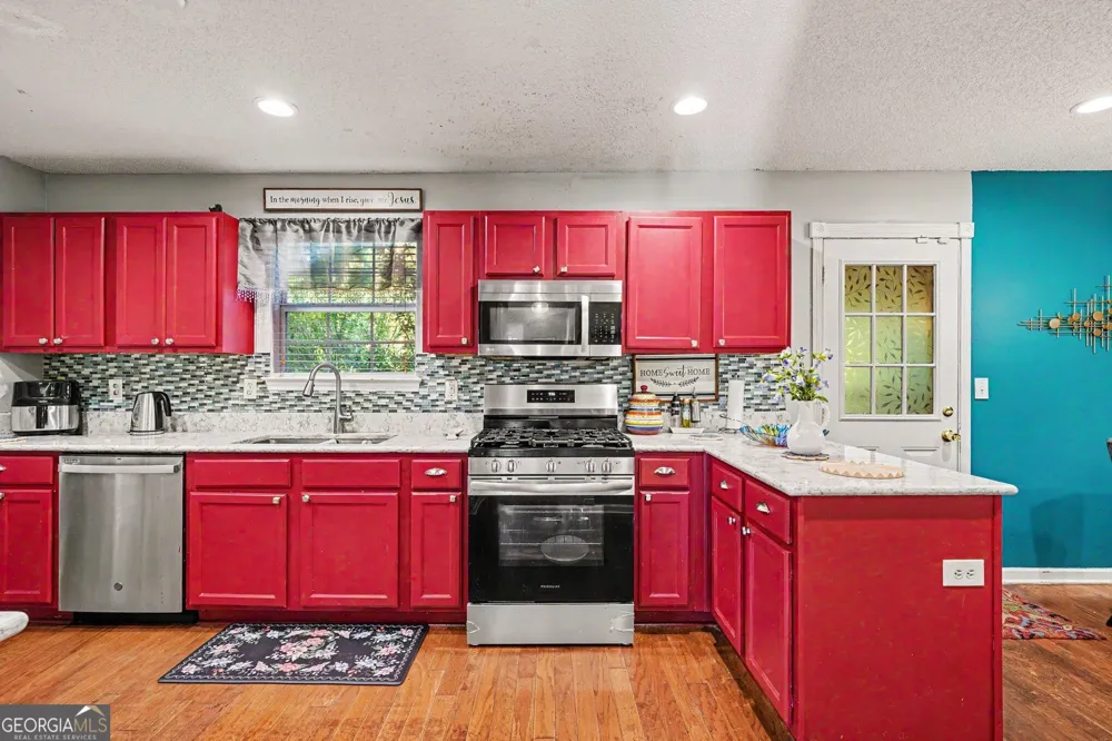 925 Reda CT McDonough, GA 30253