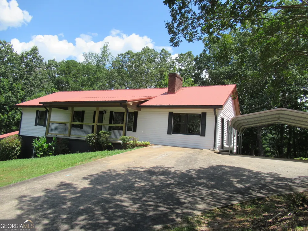 13 Hallmark PL Dahlonega, GA 30533