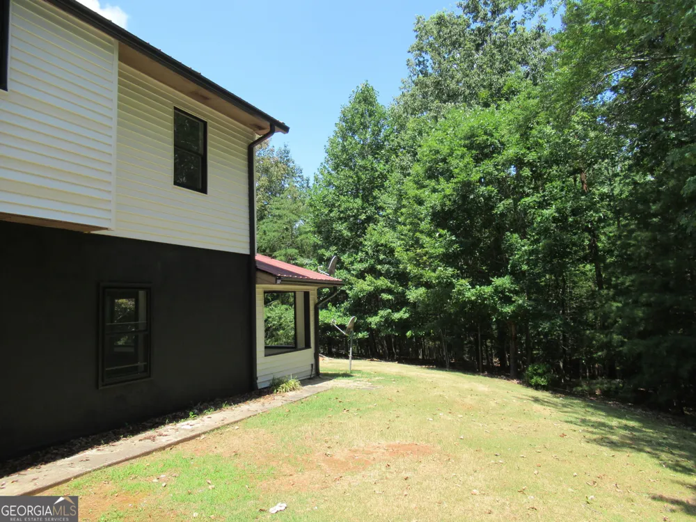 13 Hallmark PL Dahlonega, GA 30533
