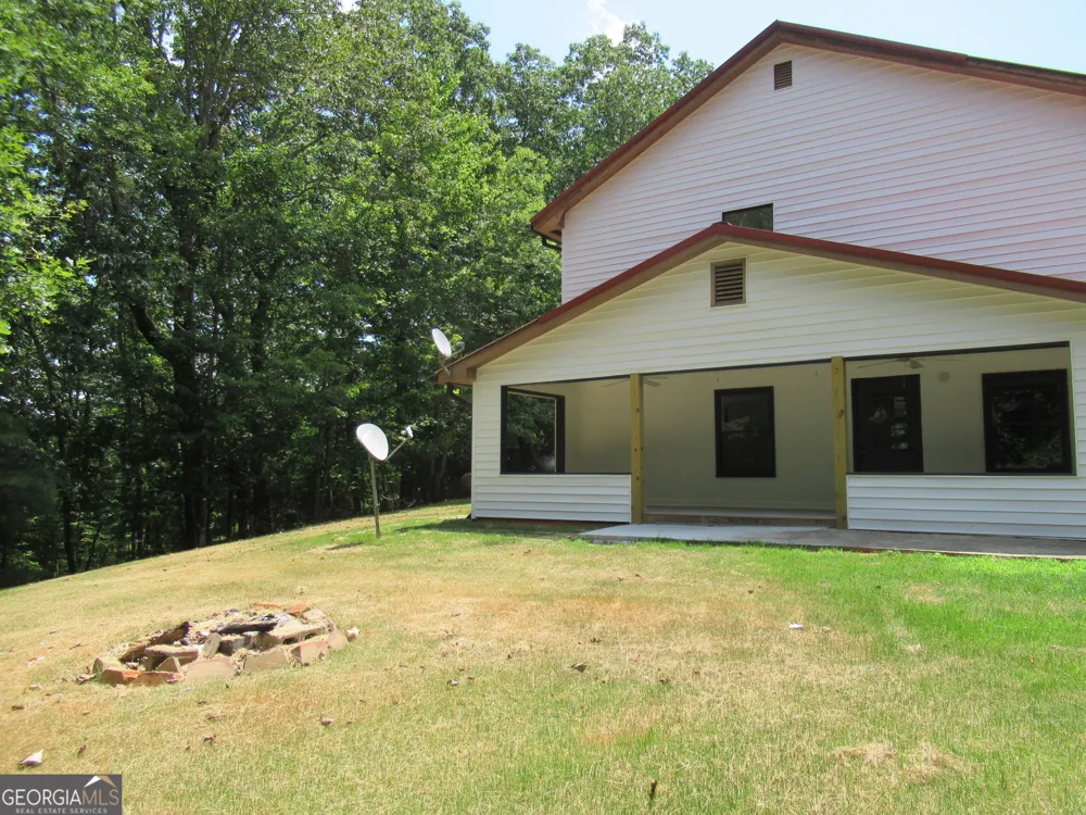 13 Hallmark PL Dahlonega, GA 30533