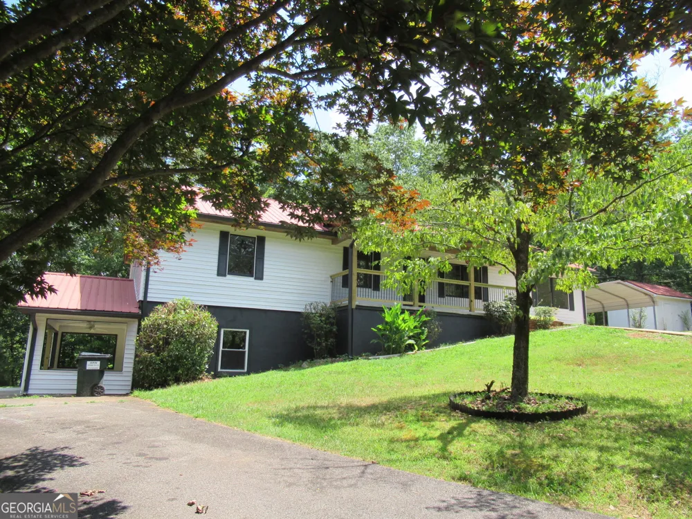 13 Hallmark PL Dahlonega, GA 30533