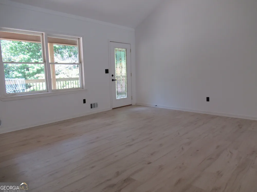 13 Hallmark PL Dahlonega, GA 30533