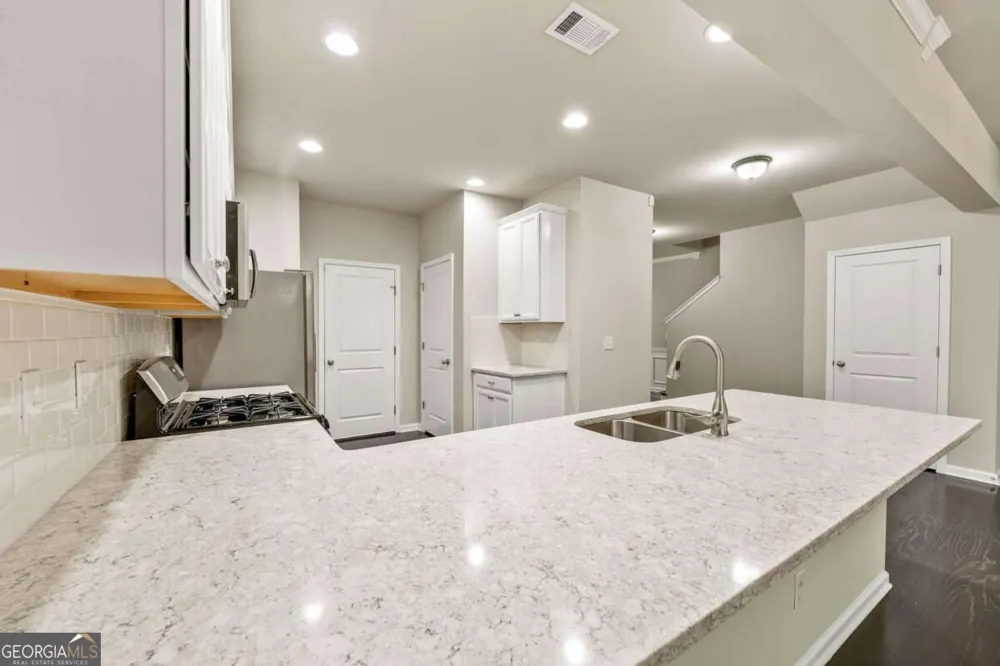 2698 Village Park BND Duluth, GA 30096