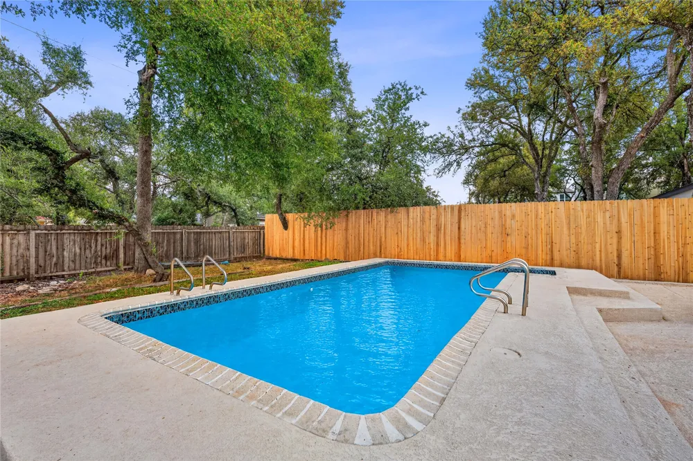 12505 Parkland Drive Austin, TX 78729