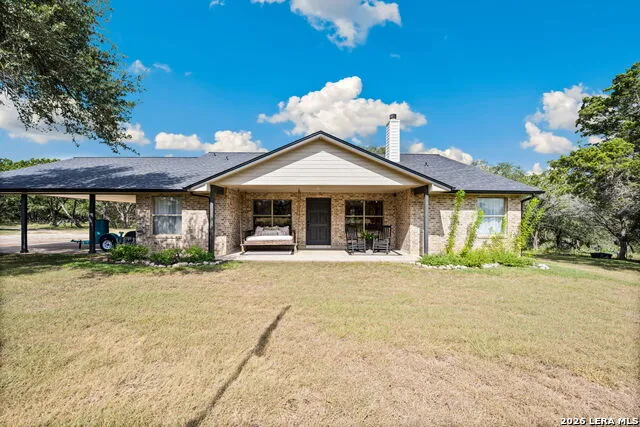 218 County Road 3501 Mico, TX 78056