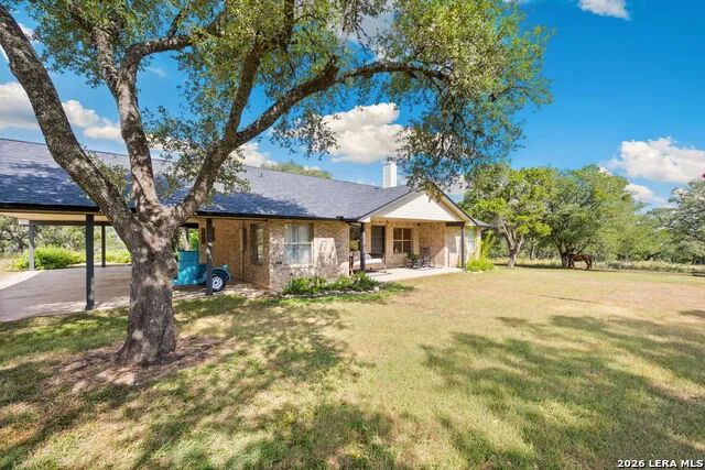 218 County Road 3501 Mico, TX 78056