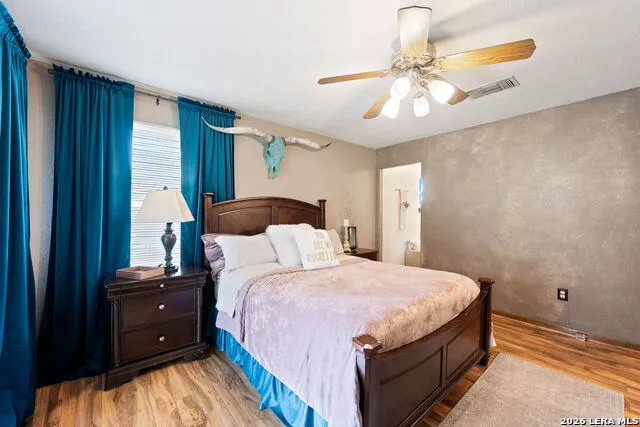 218 County Road 3501 Mico, TX 78056