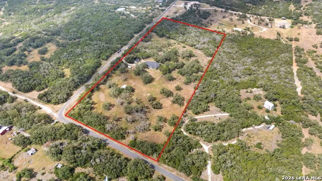 218 County Road 3501 Mico, TX 78056