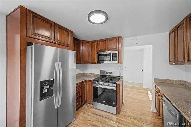 3039 Victor Street Aurora, CO 80011