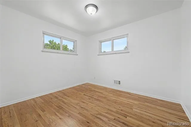 3039 Victor Street Aurora, CO 80011