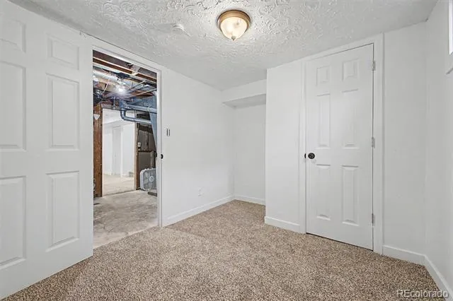 3039 Victor Street Aurora, CO 80011