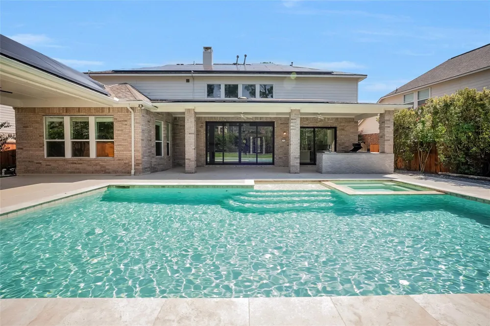 83 W Canyon Wren Circle The Woodlands, TX 77389