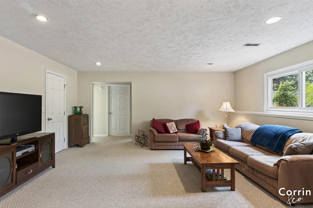 3843 Pine Meadow Drive Holland, MI 49424