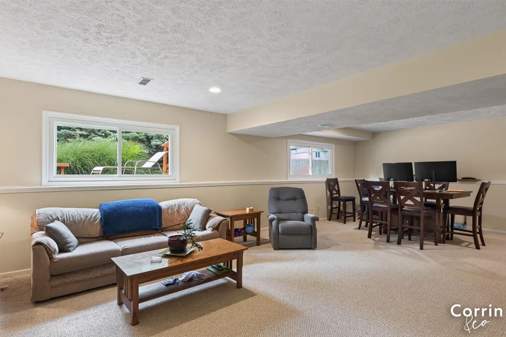 3843 Pine Meadow Drive Holland, MI 49424