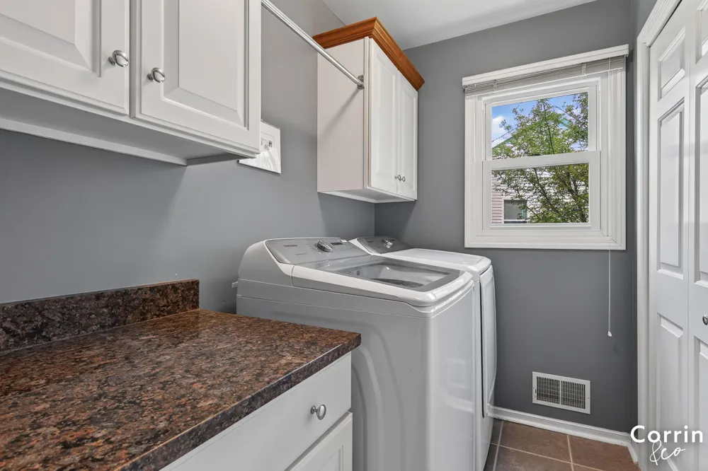 3843 Pine Meadow Drive Holland, MI 49424