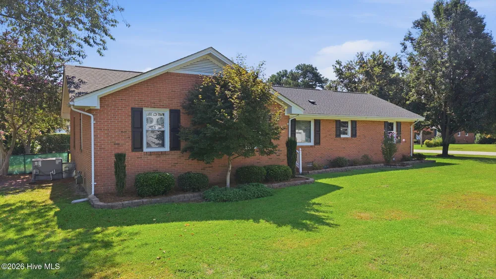 1100 Par Three Drive S Wilson, NC 27893