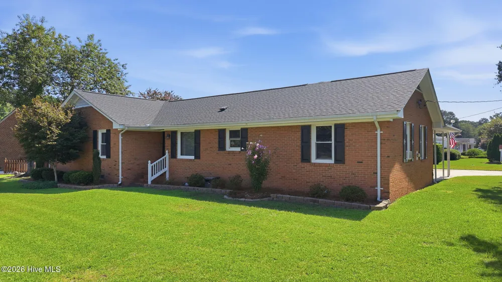 1100 Par Three Drive S Wilson, NC 27893