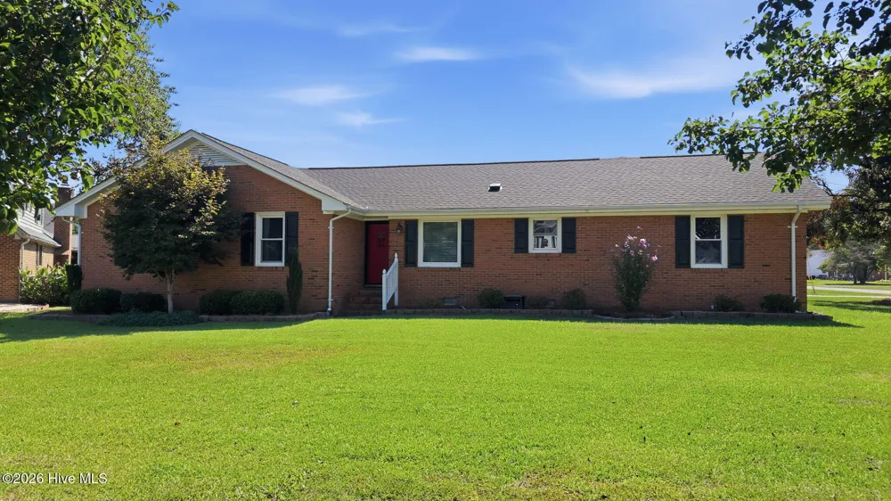 1100 Par Three Drive S Wilson, NC 27893