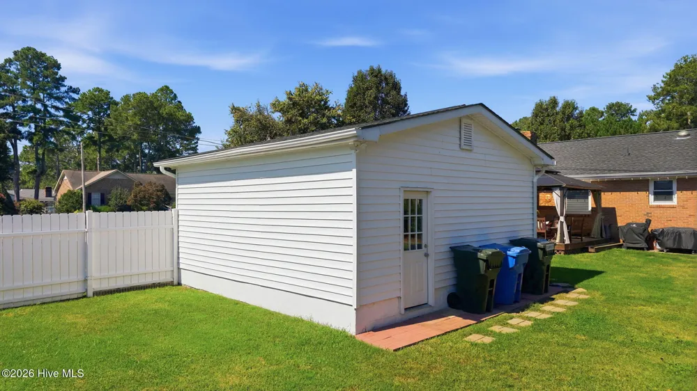 1100 Par Three Drive S Wilson, NC 27893