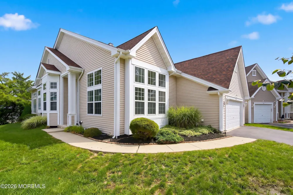 7 Bayou Court Barnegat, NJ 08005