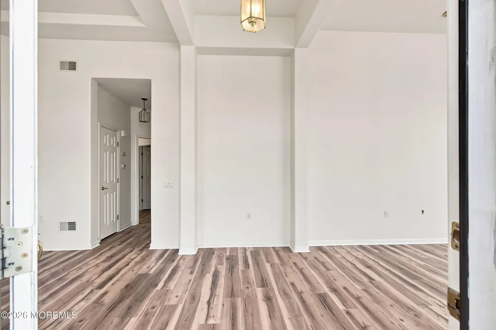 7 Bayou Court Barnegat, NJ 08005
