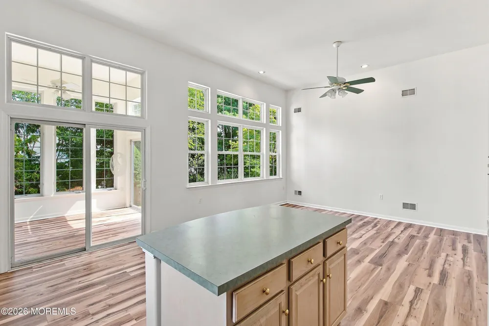 7 Bayou Court Barnegat, NJ 08005