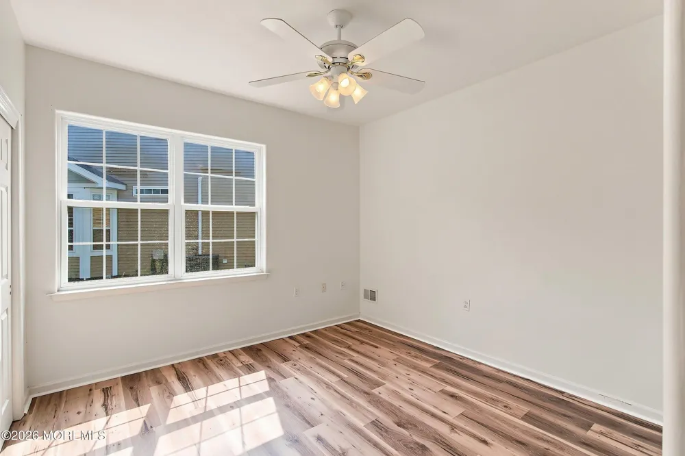 7 Bayou Court Barnegat, NJ 08005