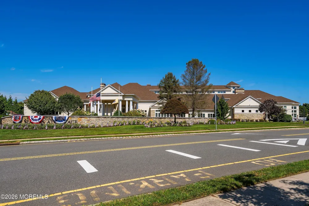 7 Bayou Court Barnegat, NJ 08005