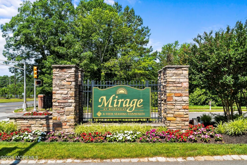 7 Bayou Court Barnegat, NJ 08005