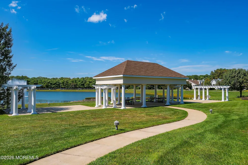 7 Bayou Court Barnegat, NJ 08005