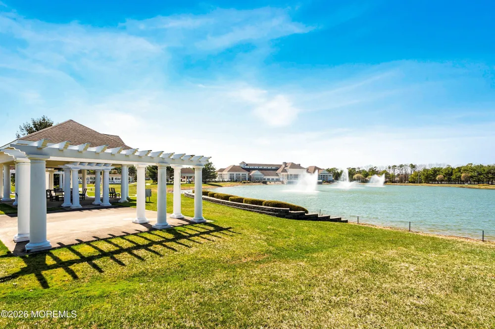 7 Bayou Court Barnegat, NJ 08005