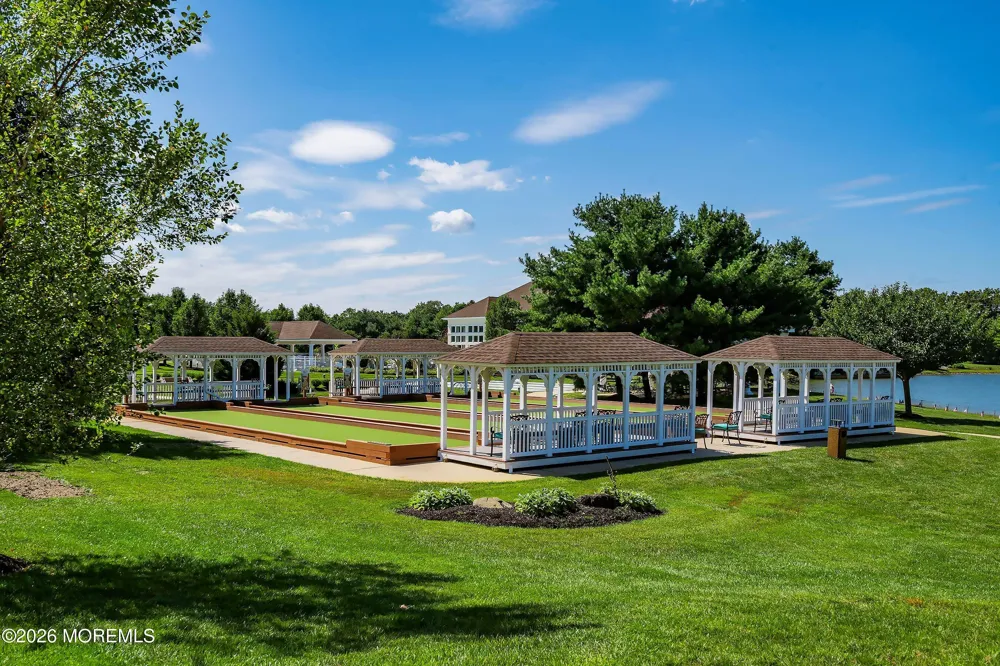 7 Bayou Court Barnegat, NJ 08005