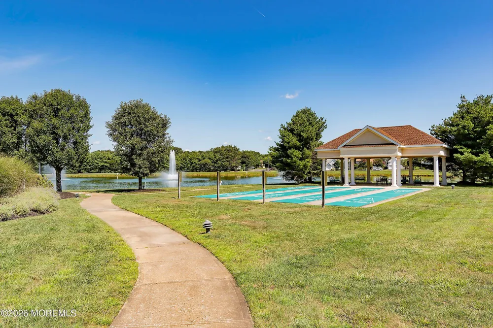 7 Bayou Court Barnegat, NJ 08005