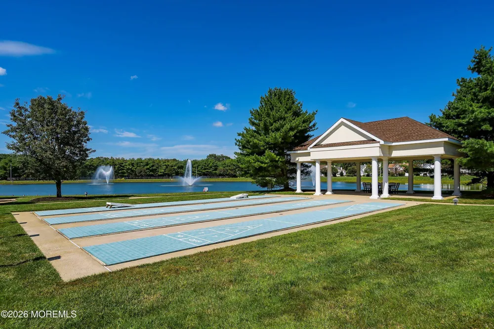 7 Bayou Court Barnegat, NJ 08005