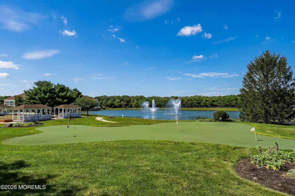 7 Bayou Court Barnegat, NJ 08005