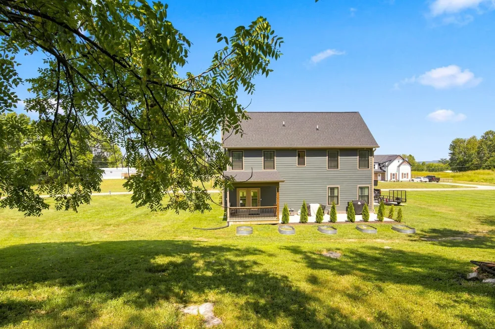 20 Shema Ln Lebanon, TN 37087