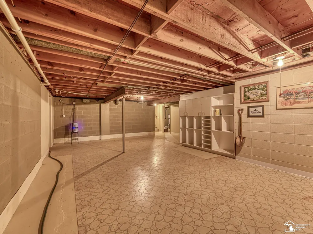 10680 Haggerman Road Berlin Charter Township, MI 48179