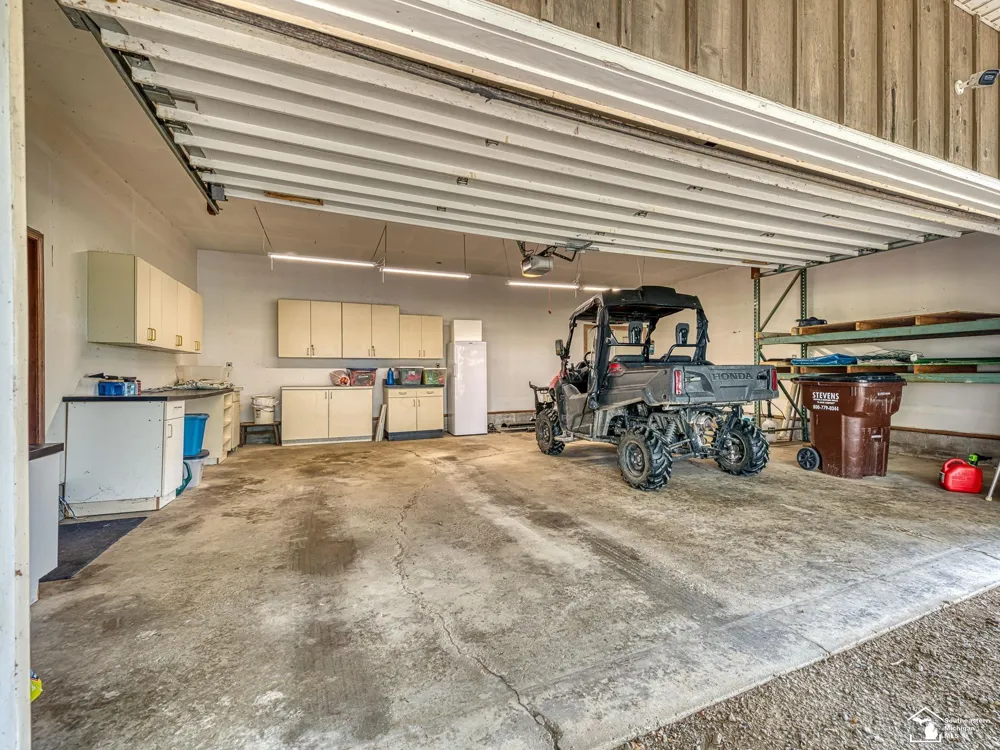 10680 Haggerman Road Berlin Charter Township, MI 48179