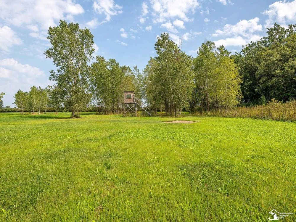 10680 Haggerman Road Berlin Charter Township, MI 48179